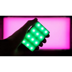 Aputure MC RGBWW Mini luz LED