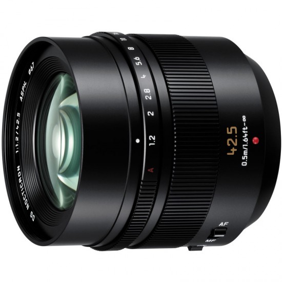 Panasonic Lente Leica DG Nocticron 42.5mm f / 1.2 ASPH. Lente POWER OIS 