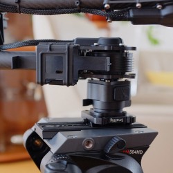 SmallRig 2121 Base Freefly Movi y Estabilizador Zhiyun 