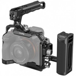 SmallRig 3669 Cage para Sony A7 IV + A7IIIs con mangos de agarre