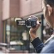 Sony FDR-AX43 Handycam® 4K AX43 con sensor CMOS Exmor R